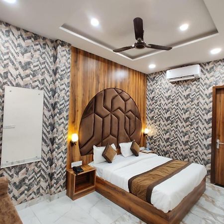 Hotel Gs Amritsar 200 Mtr From Golden Temple المظهر الخارجي الصورة