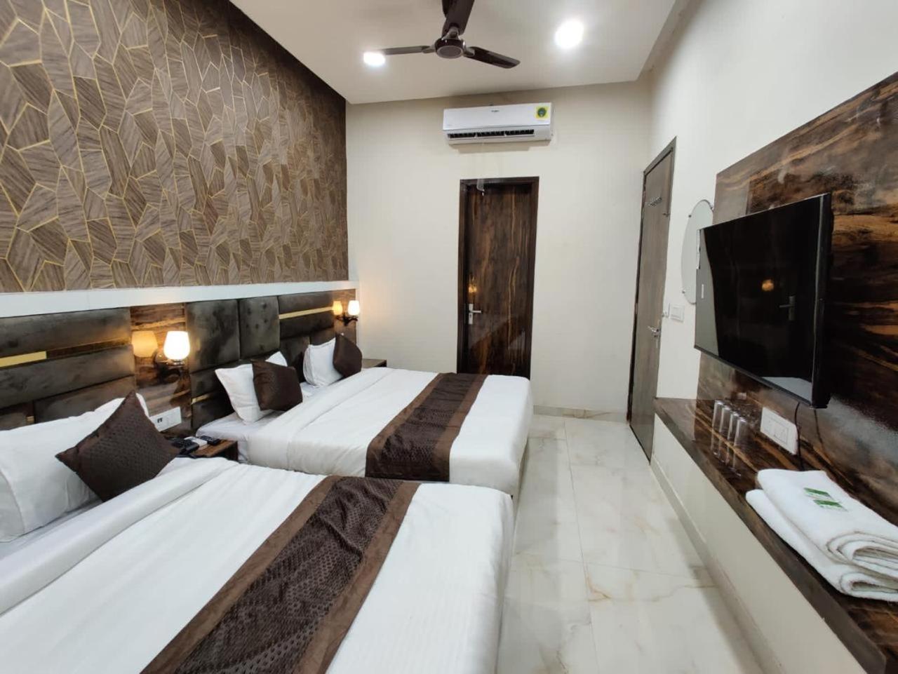 Hotel Gs Amritsar 200 Mtr From Golden Temple المظهر الخارجي الصورة