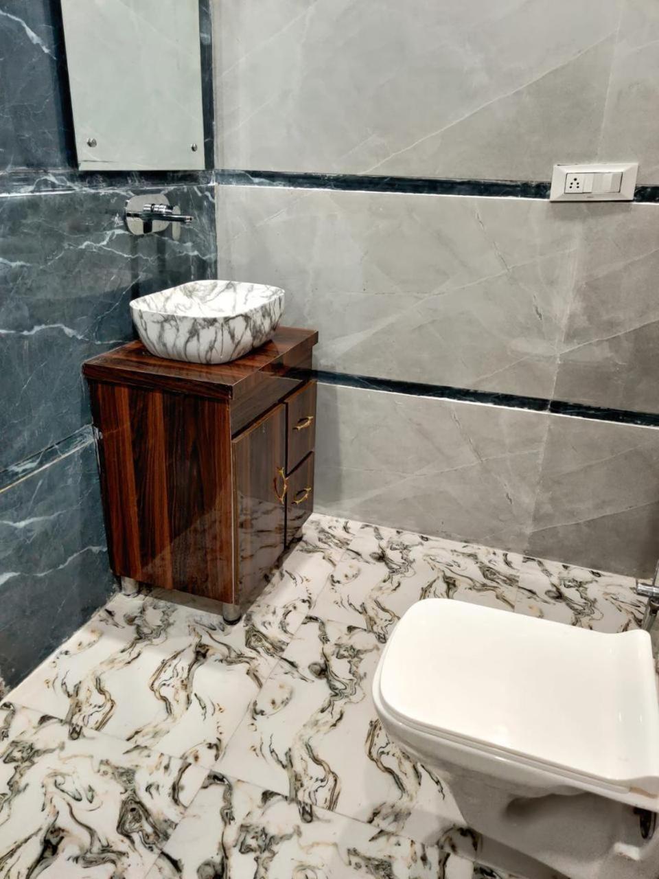Hotel Gs Amritsar 200 Mtr From Golden Temple المظهر الخارجي الصورة