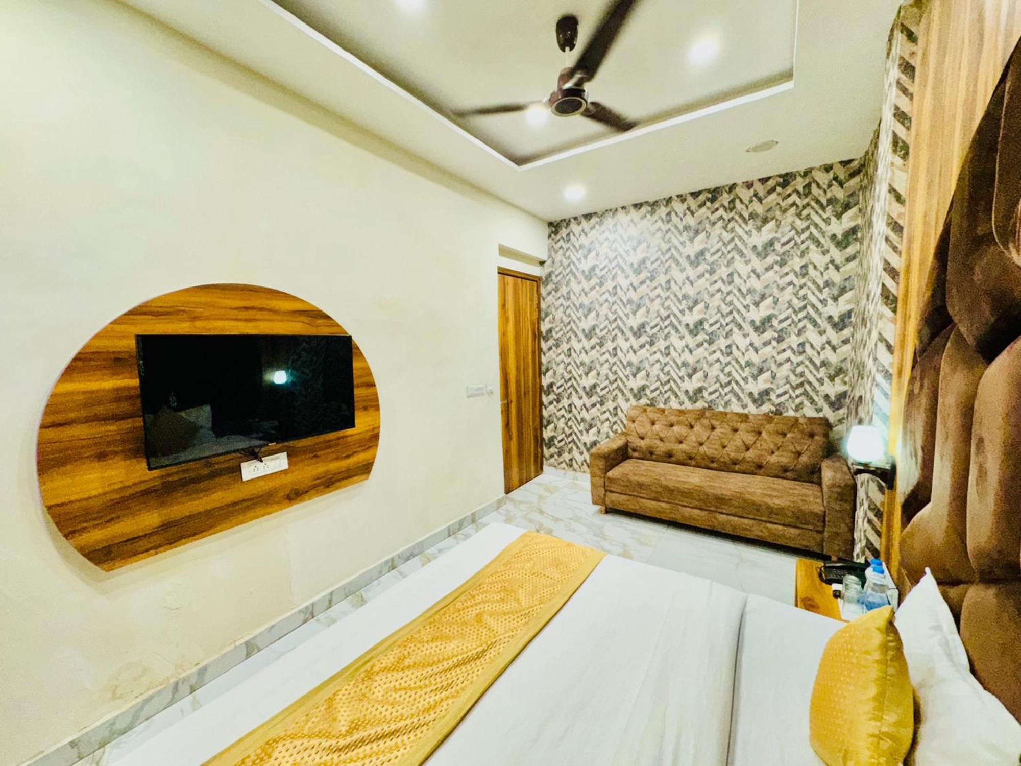 Hotel Gs Amritsar 200 Mtr From Golden Temple المظهر الخارجي الصورة