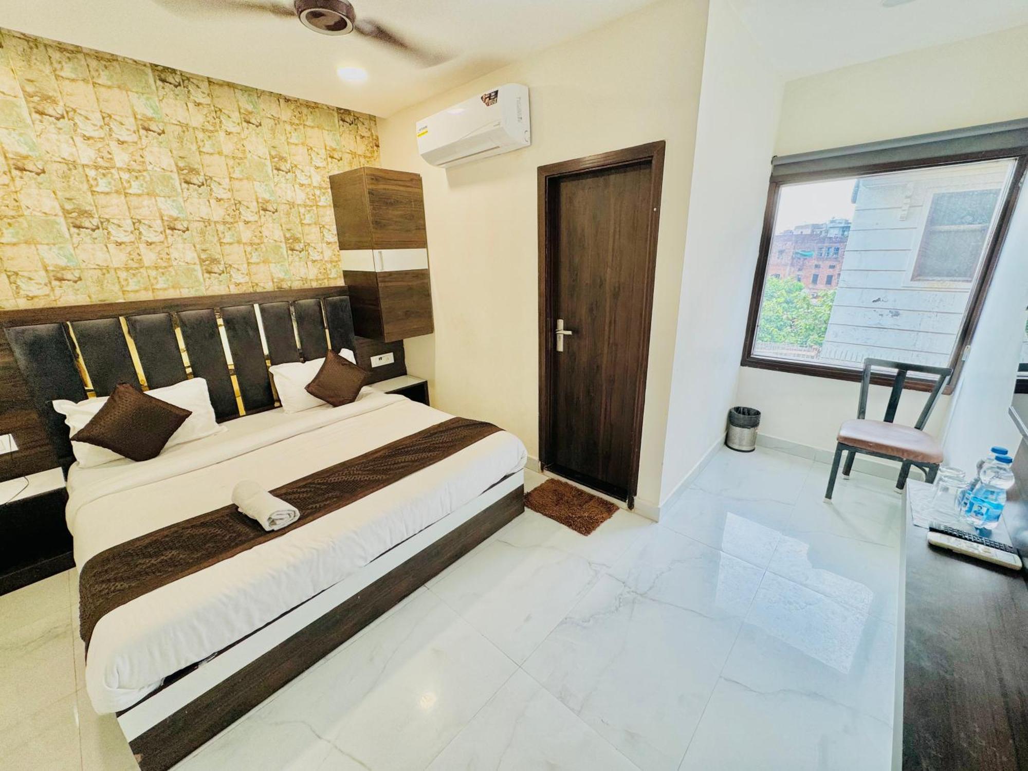 Hotel Gs Amritsar 200 Mtr From Golden Temple المظهر الخارجي الصورة